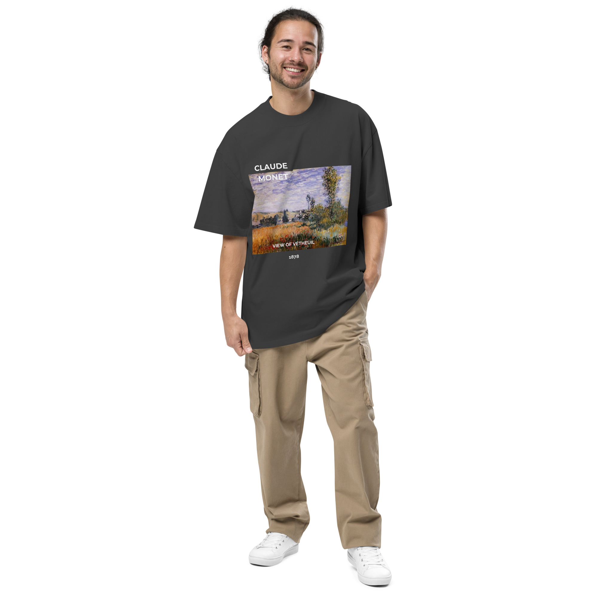 View of Vétheuil Oversized faded t-shirt - Image 5