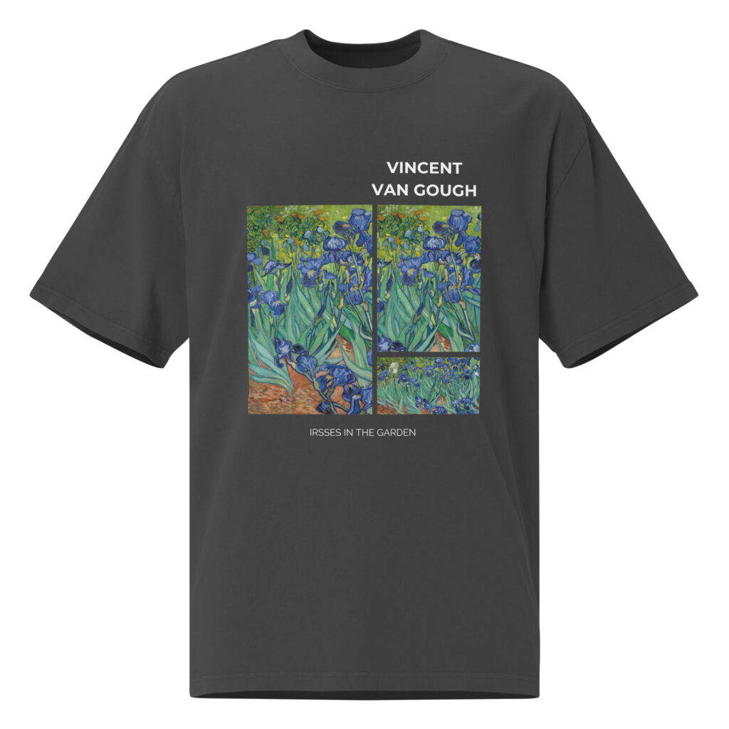 Irsses in the garden Oversized faded t-shirt