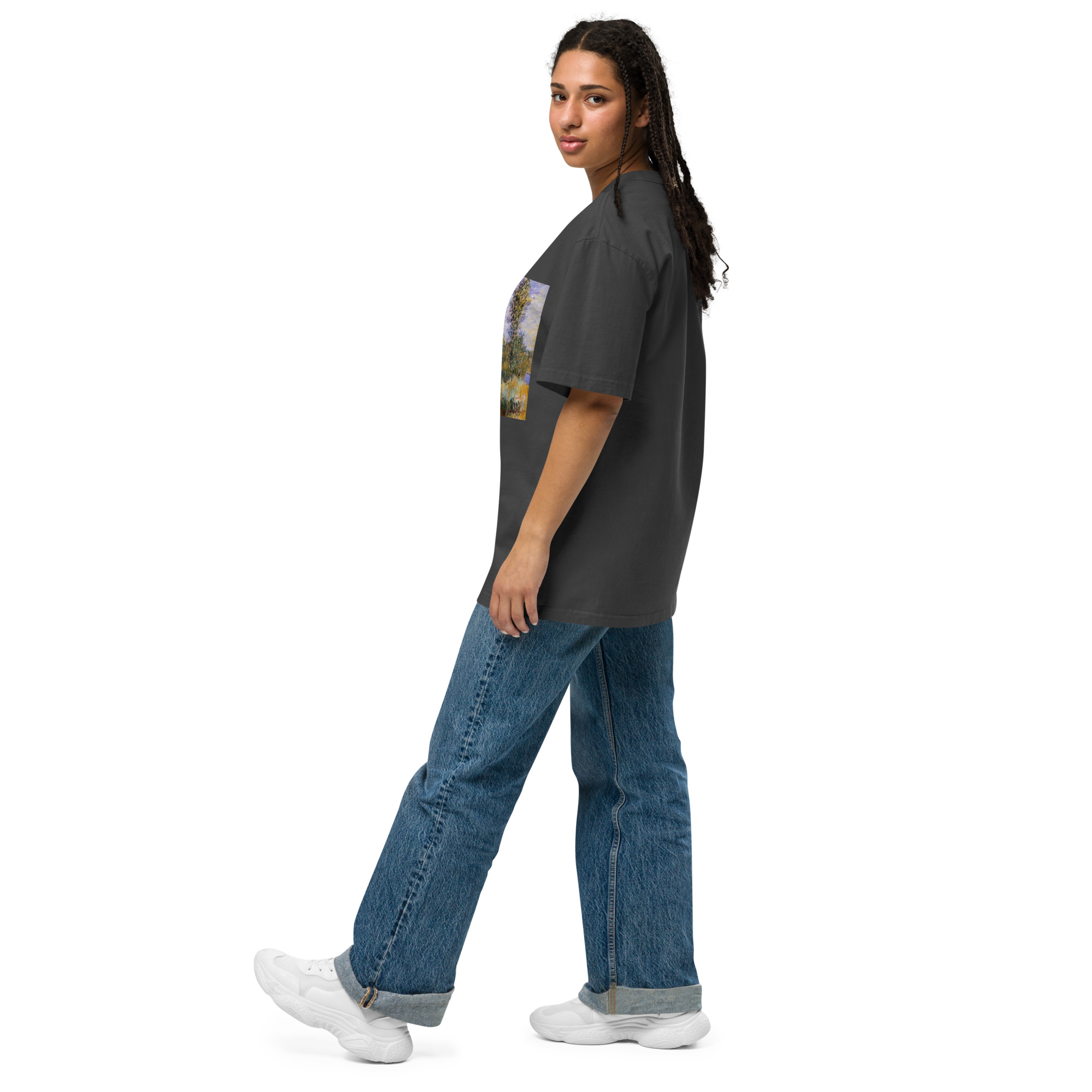 View of Vétheuil Oversized faded t-shirt - Image 4